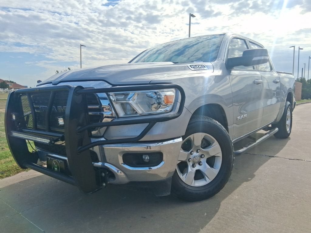 2022 RAM 1500 Lone Star in Billet Silver Metallic — front three-quarter view