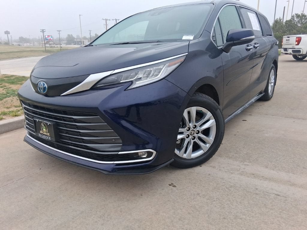 2025 Toyota Sienna